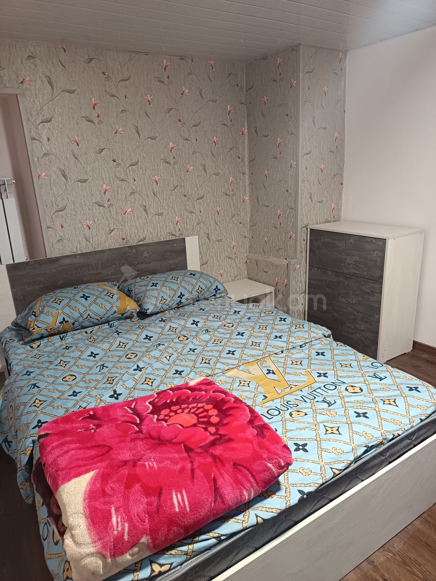 1 Սենյականոց Սեփական Տուն, 24քմ, Կապիտալ Վերանորոգված