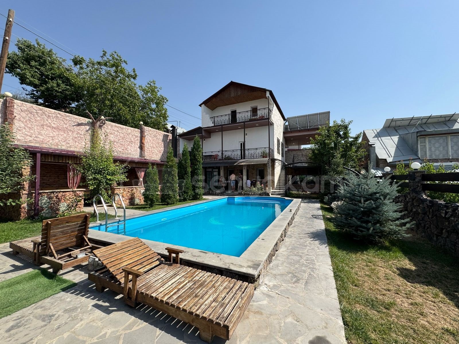 4 Սենյականոց Ամառանոց, 170քմ