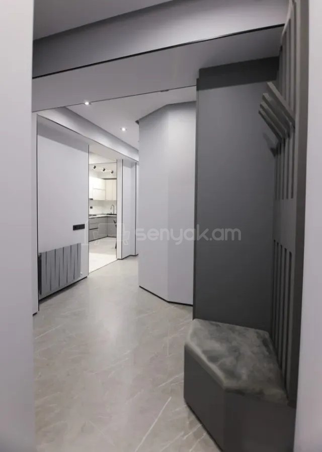 3 Սենյականոց Բնակարան, 80քմ, 10/10 հարկ, Դիզայներական Վերանորոգված, Կահավորված