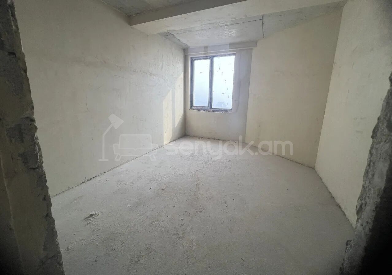 4 Սենյականոց Բնակարան Նորակառույցում, 131քմ, 16/18 հարկ, Զրոյական Վիճակում