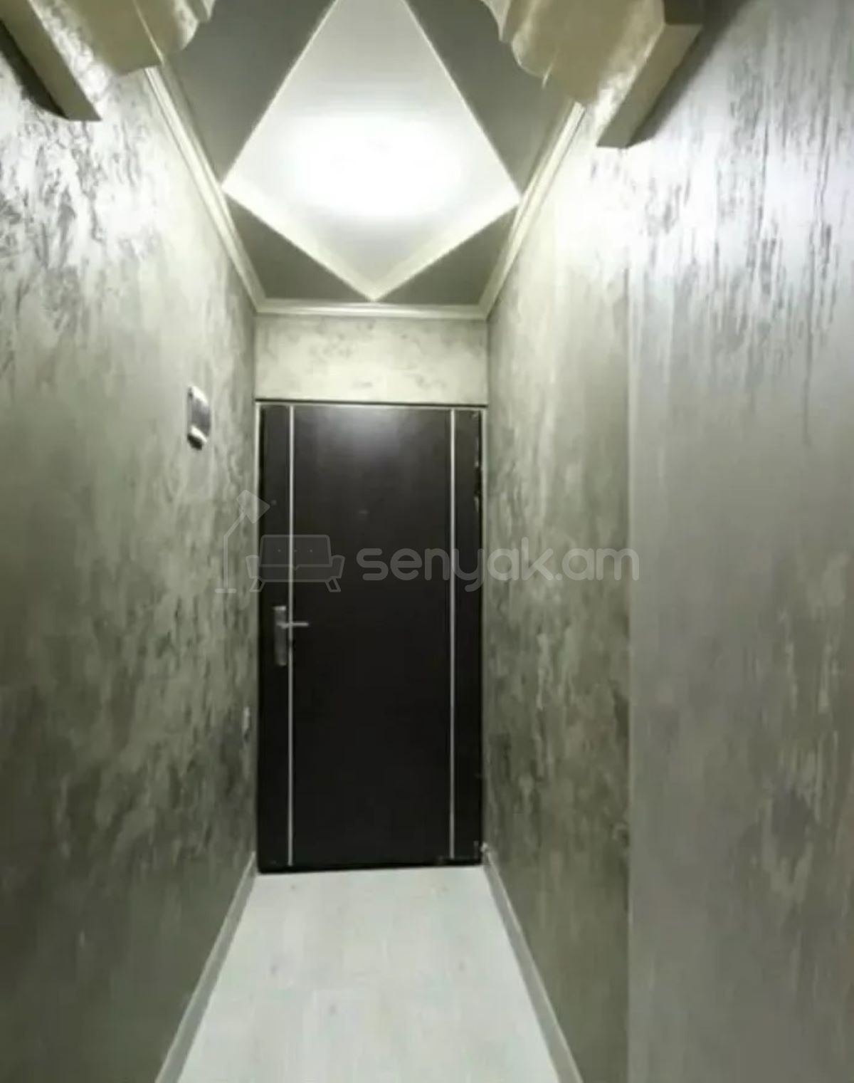 3 Սենյականոց Բնակարան, 78քմ, 1/9 հարկ, Դիզայներական Վերանորոգված