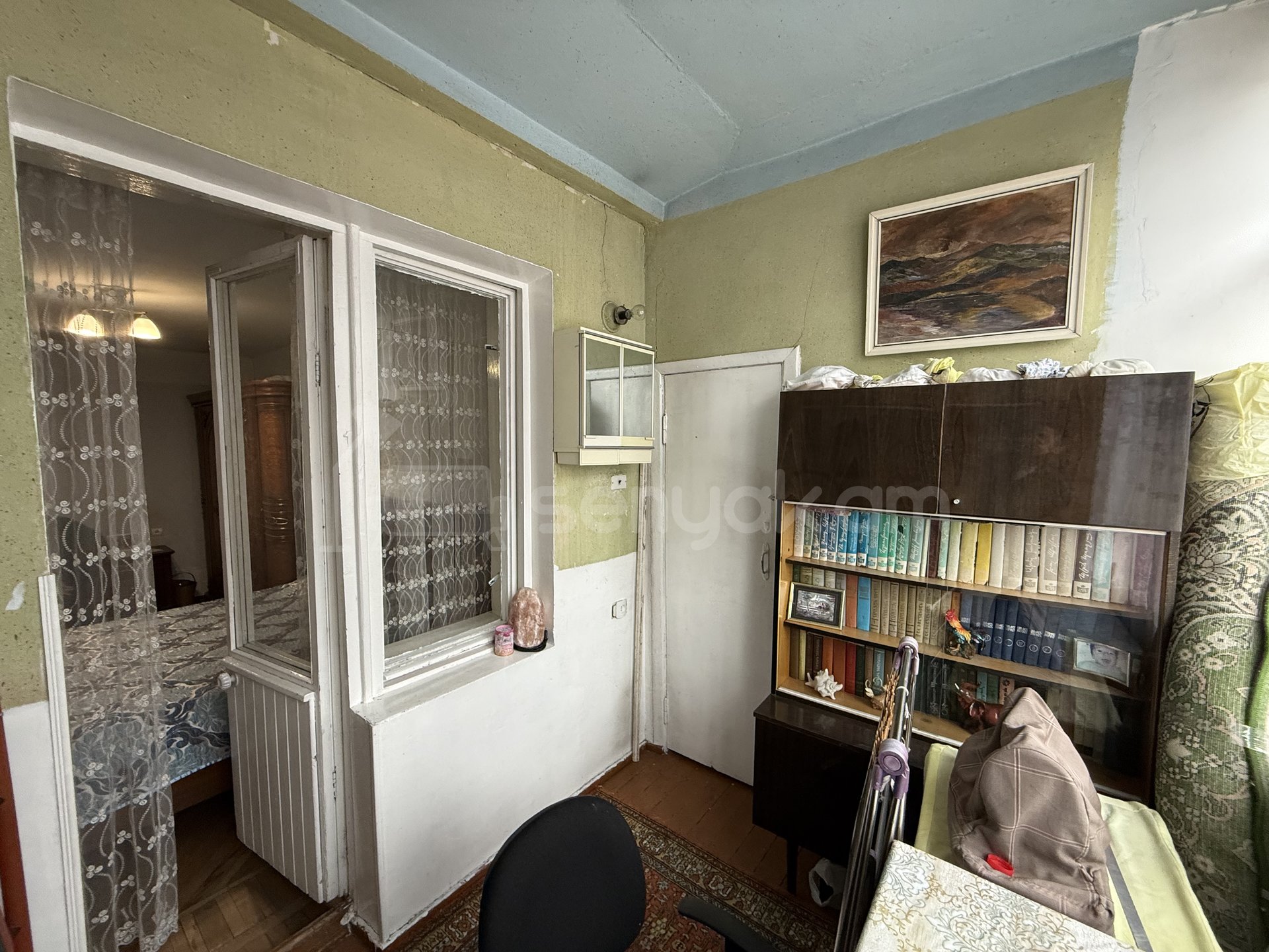 2 Սենյականոց Բնակարան Քարե Շենքում, 54քմ, 2/5 հարկ, Նորմալ Վիճակում