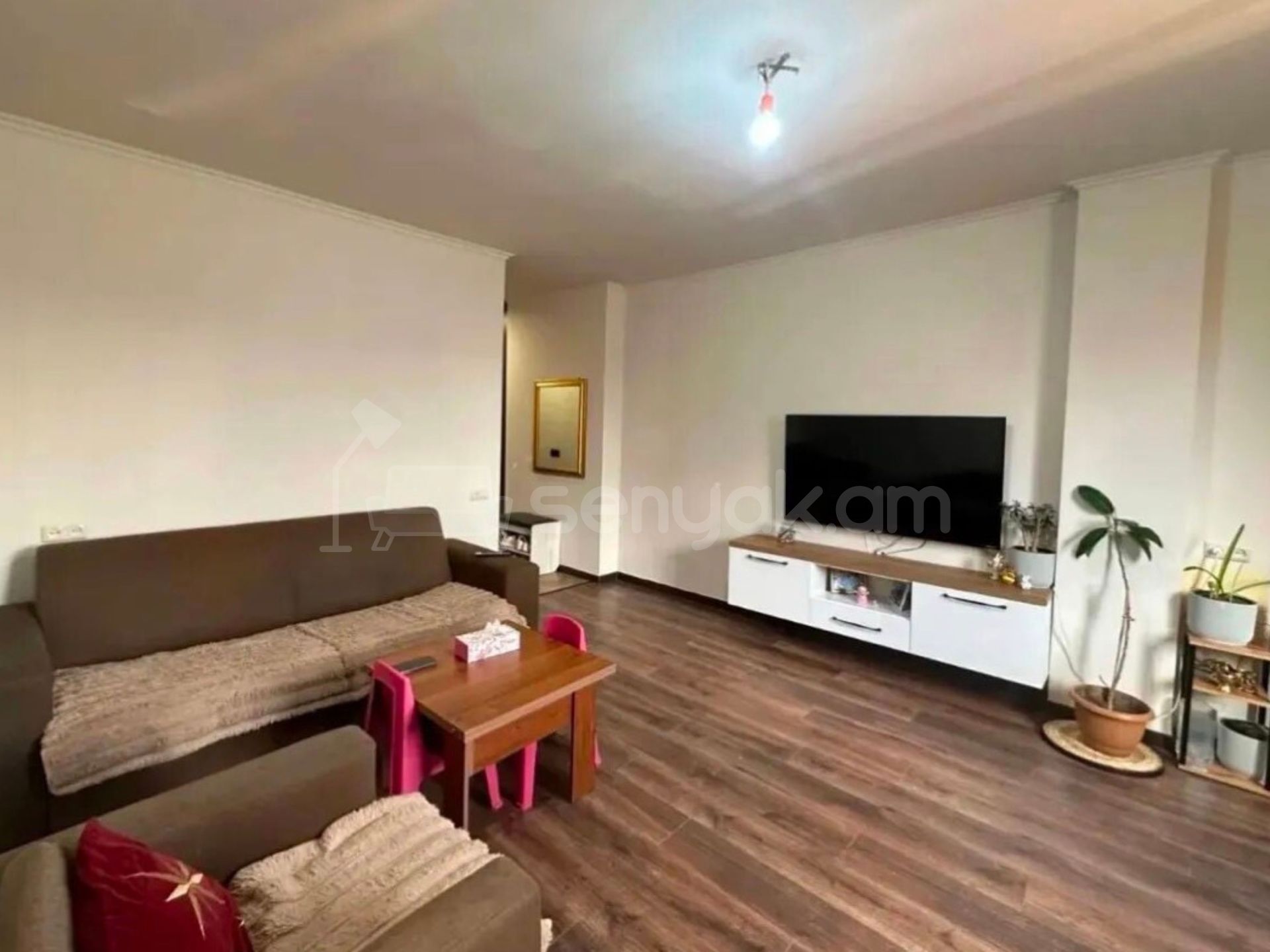 3 Սենյականոց Բնակարան, 68քմ, 2/12 հարկ, Կապիտալ Վերանորոգված