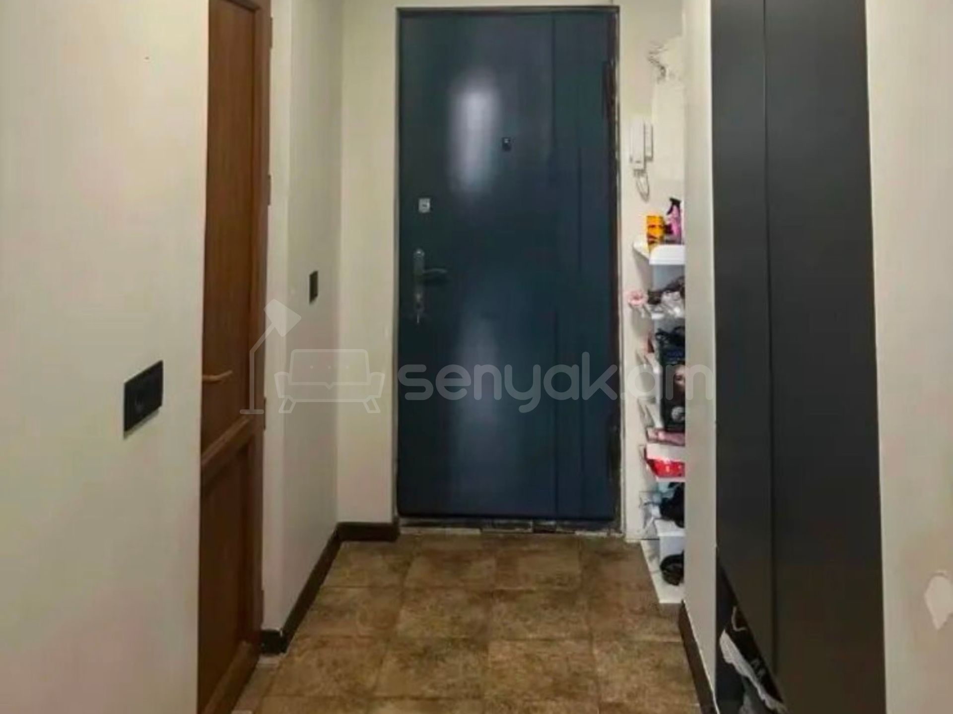 3 Սենյականոց Բնակարան, 68քմ, 2/12 հարկ, Կապիտալ Վերանորոգված