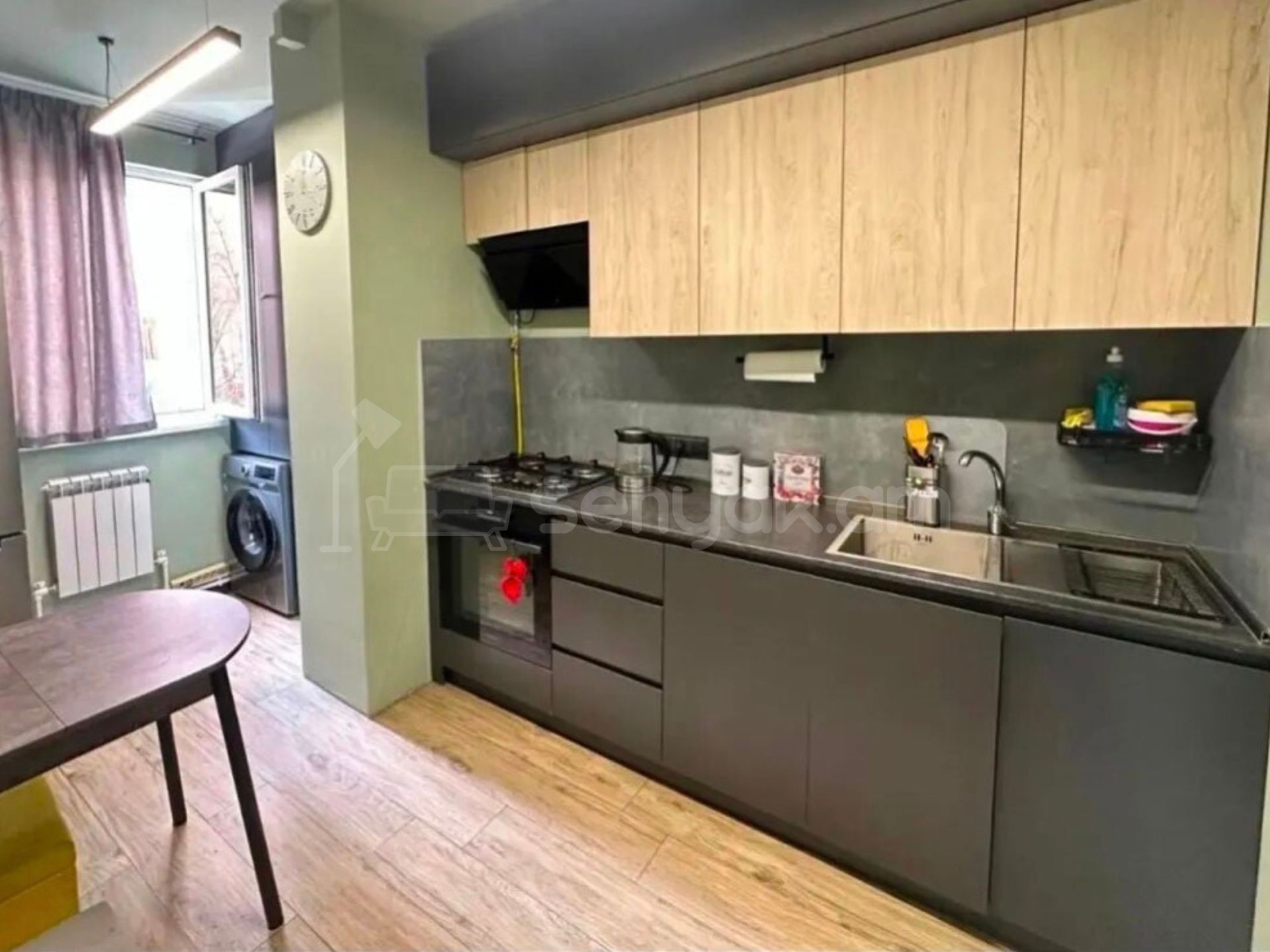 3 Սենյականոց Բնակարան, 68քմ, 2/12 հարկ, Կապիտալ Վերանորոգված