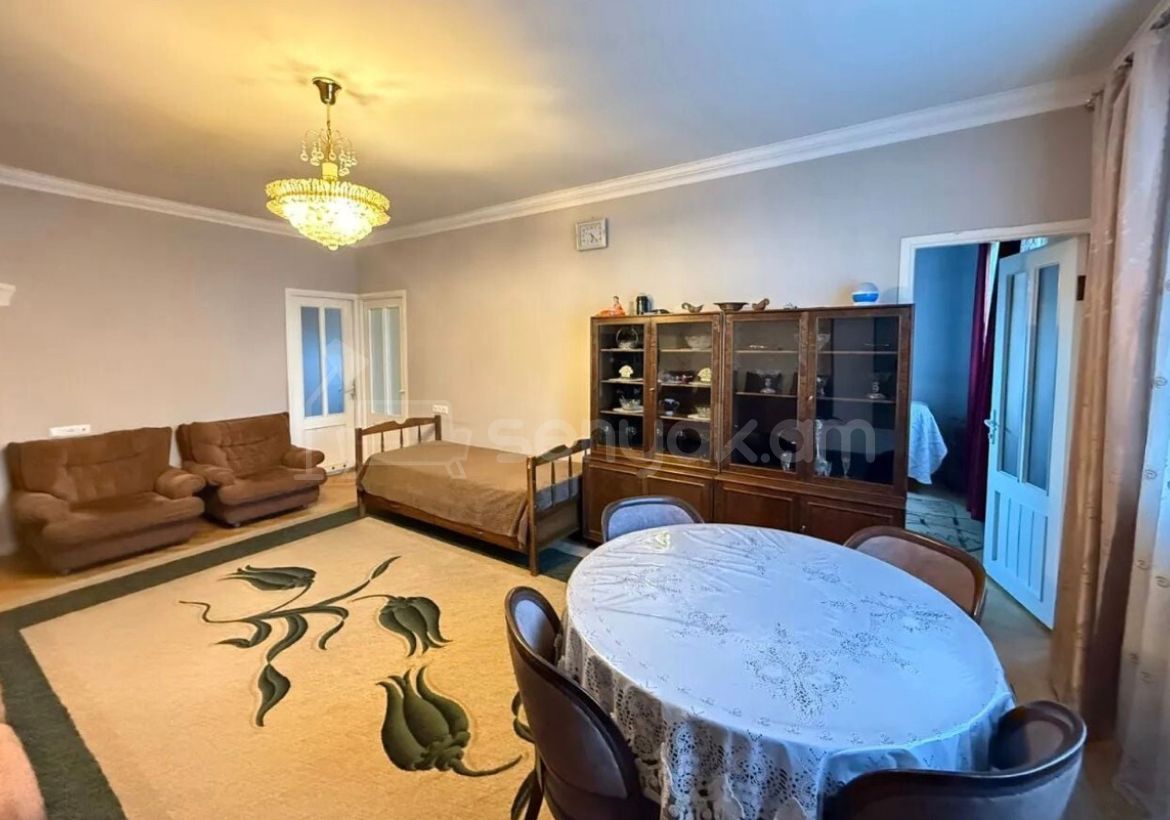 3 Սենյականոց Բնակարան, 61քմ, 3/12 հարկ, Կապիտալ Վերանորոգված