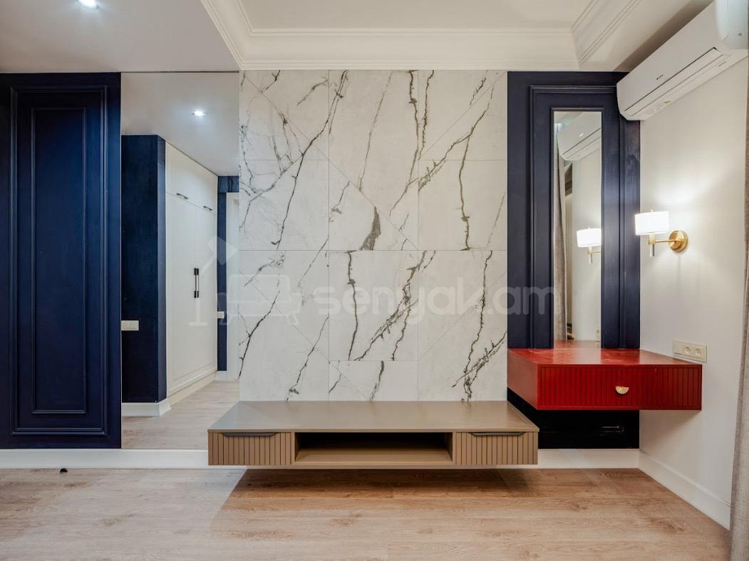 8 Սենյականոց Նորակառույց Շքեղ Առանձնատուն, 496քմ, Կահավորված, Լողավազանով, Ավտոտնակով