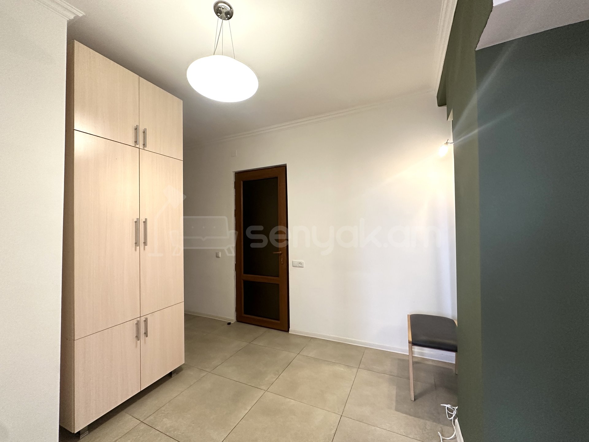 2 Սենյականոց Բնակարան, 74քմ, 5/13 հարկ, Կապիտալ Վերանորոգված, Կահավորված, Արևկող