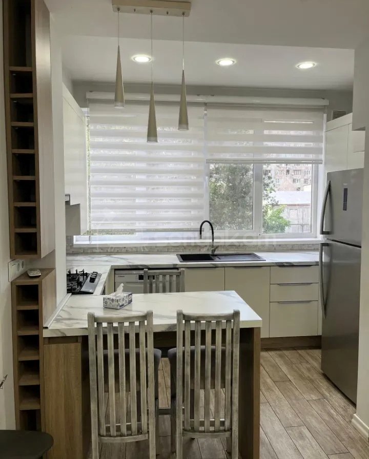 3 Սենյականոց Բնակարան, 66քմ, 4/10 հարկ, Դիզայներական Վերանորոգված