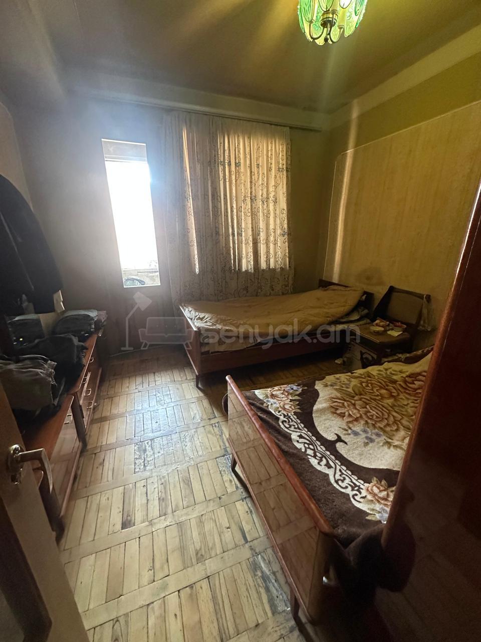 3 Սենյականոց Բնակարան, 87քմ, 6/14 հարկ, Պետական Վիճակում