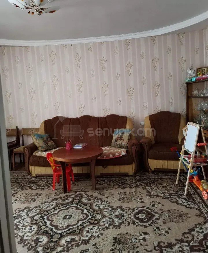 3 Սենյականոց Բնակարան, 85քմ, 14/16 հարկ, Կոսմետիկ Վերանորոգված