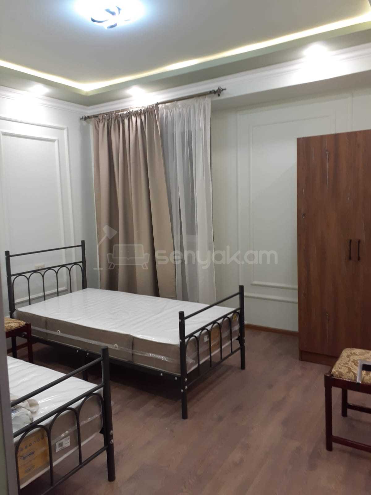 4 Սենյականոց Բնակարան, 88քմ, 3/9 հարկ, Կապիտալ Վերանորոգված, Կահավորված