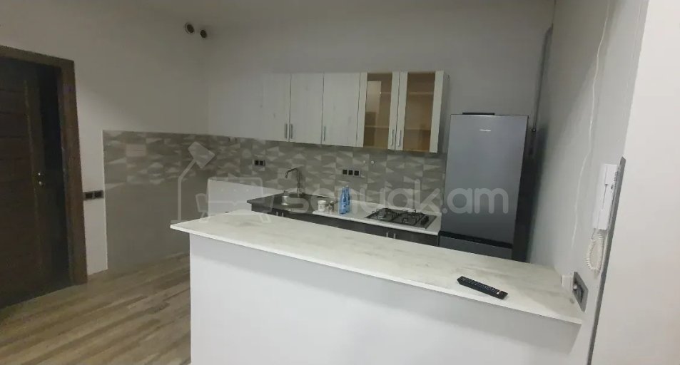 3 Սենյականոց Բնակարան Նորակառույցում, 72քմ, 6/12 հարկ, Կապիտալ Վերանորոգված, Կահավորված, Արևկող