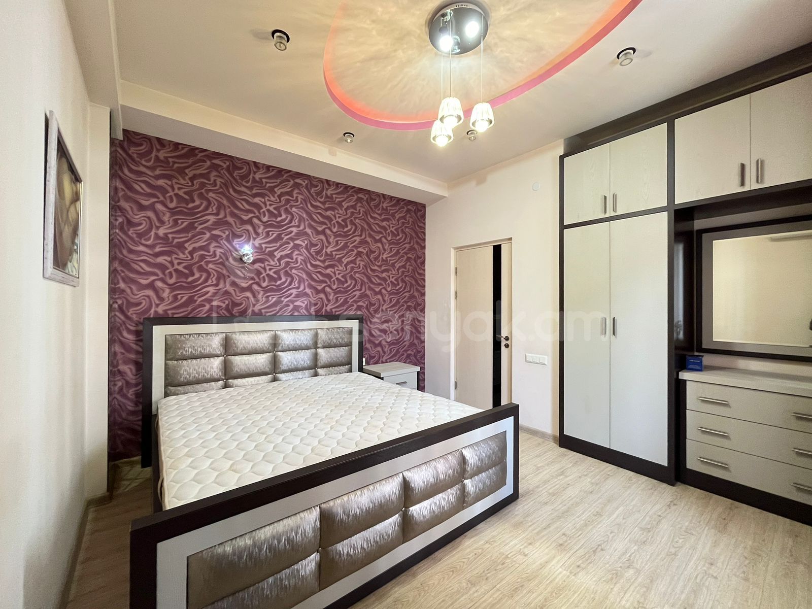 3 Սենյականոց Բնակարան Նորակառույցում, 78քմ, 3/5 հարկ, Կապիտալ Վերանորոգված, Կահավորված, Արևկող