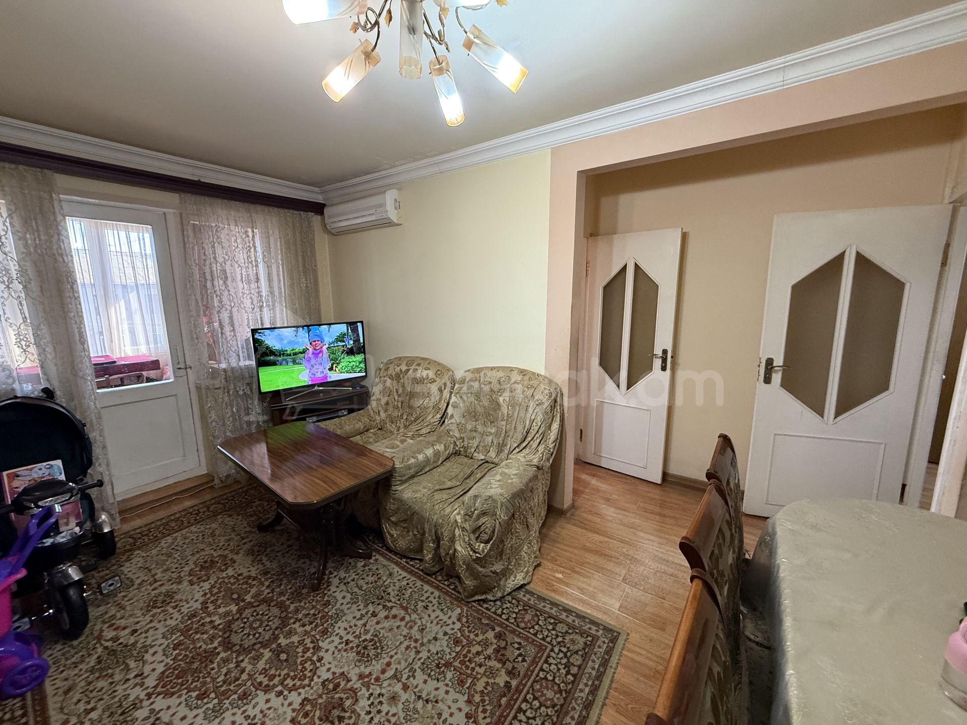 3 Սենյականոց Բնակարան, 50քմ, 4/4 հարկ, Կոսմետիկ Վերանորոգված