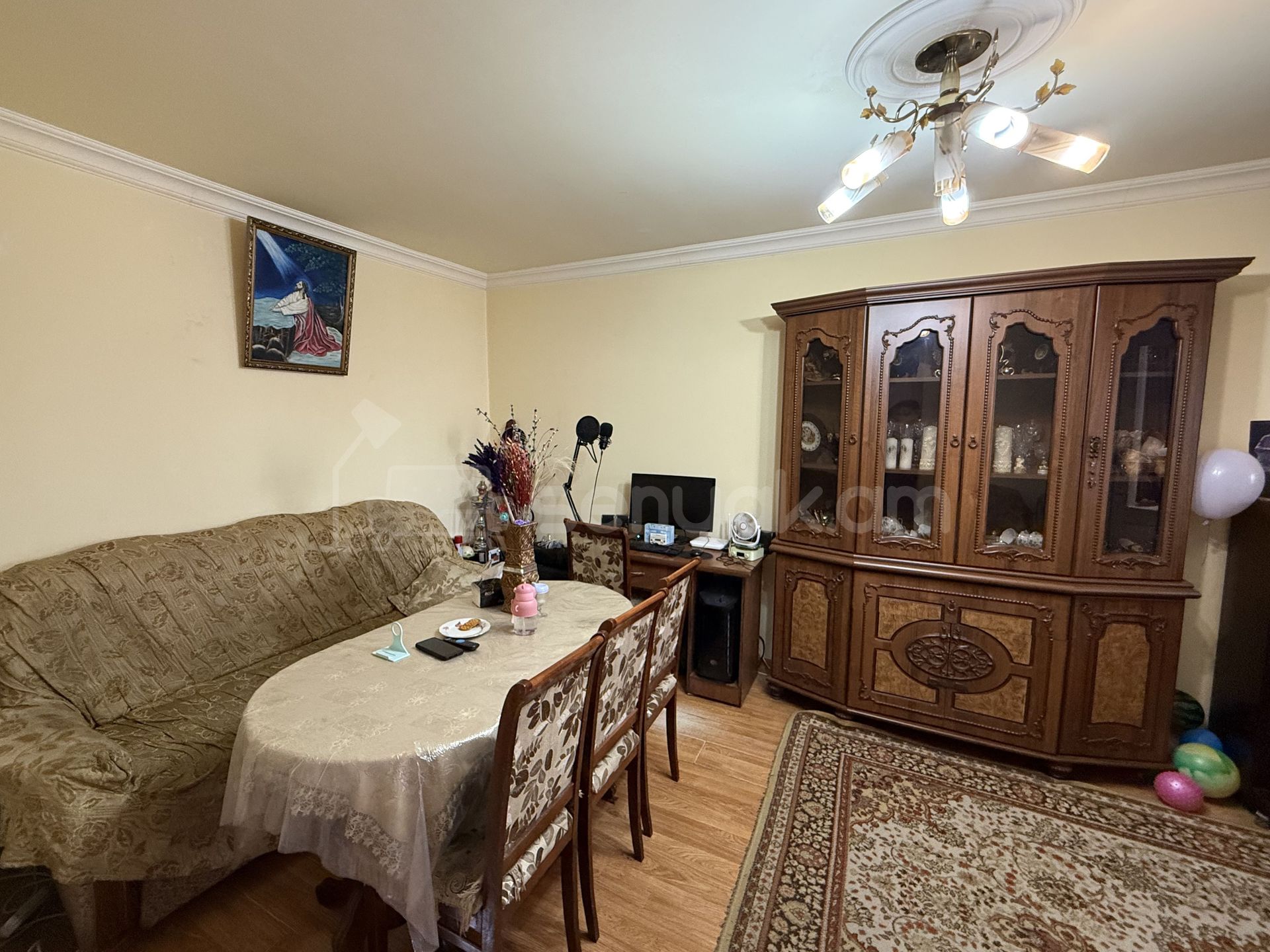 3 Սենյականոց Բնակարան, 50քմ, 4/4 հարկ, Կոսմետիկ Վերանորոգված