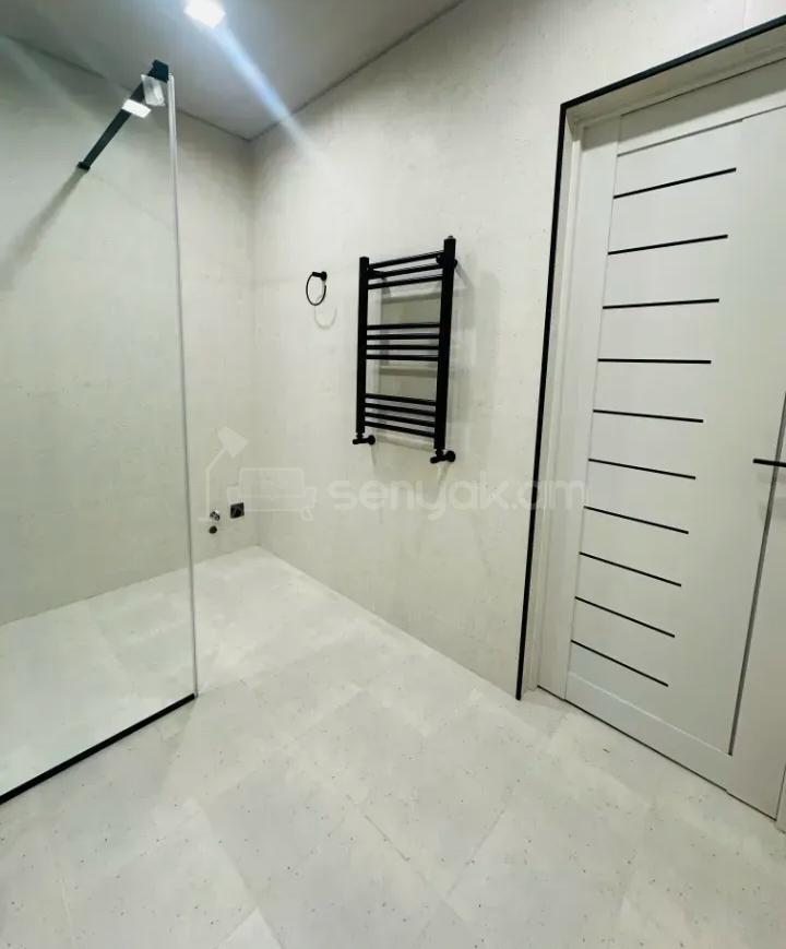 2 Սենյականոց Բնակարան Նորակառույցում, 54քմ, 8/20 հարկ, Դիզայներական Վերանորոգված, Կահավորված, Արևկող