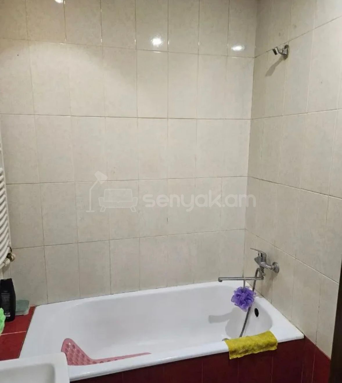 3 Սենյականոց Բնակարան, 72քմ, 1/9 հարկ, Նորմալ Վիճակում