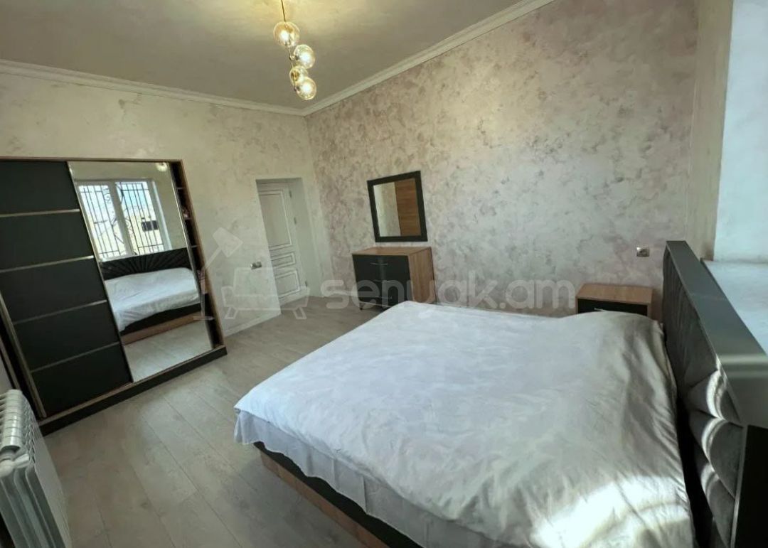 5 Սենյականոց Սեփական Տուն, 340քմ, Կապիտալ Վերանորոգված