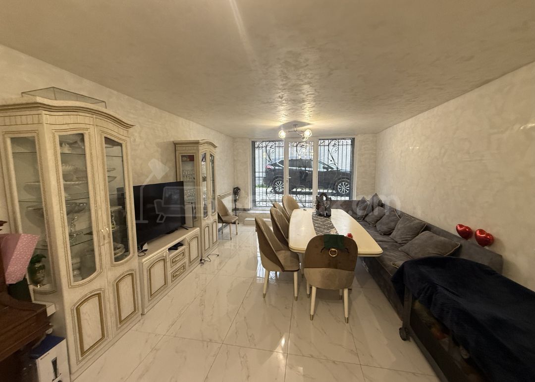 5 Սենյականոց Սեփական Տուն, 340քմ, Կապիտալ Վերանորոգված