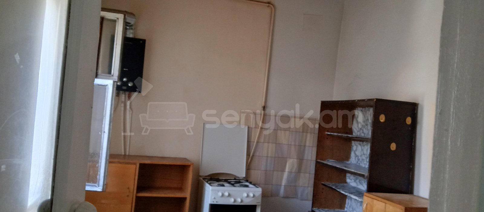 3 Սենյականոց Սեփական Տուն, 80քմ, Նորմալ Վիճակում, Մասամբ Կահավորված