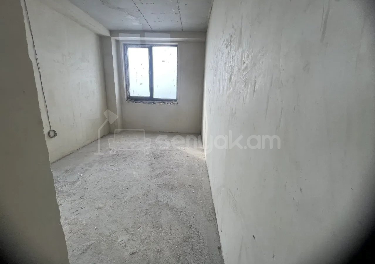 4 Սենյականոց Բնակարան Նորակառույցում, 131քմ, 16/18 հարկ, Զրոյական Վիճակում