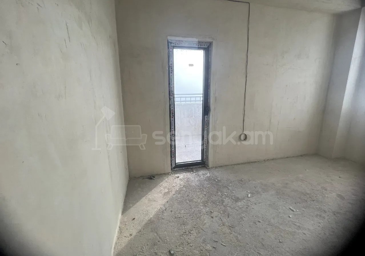 4 Սենյականոց Բնակարան Նորակառույցում, 131քմ, 16/18 հարկ, Զրոյական Վիճակում