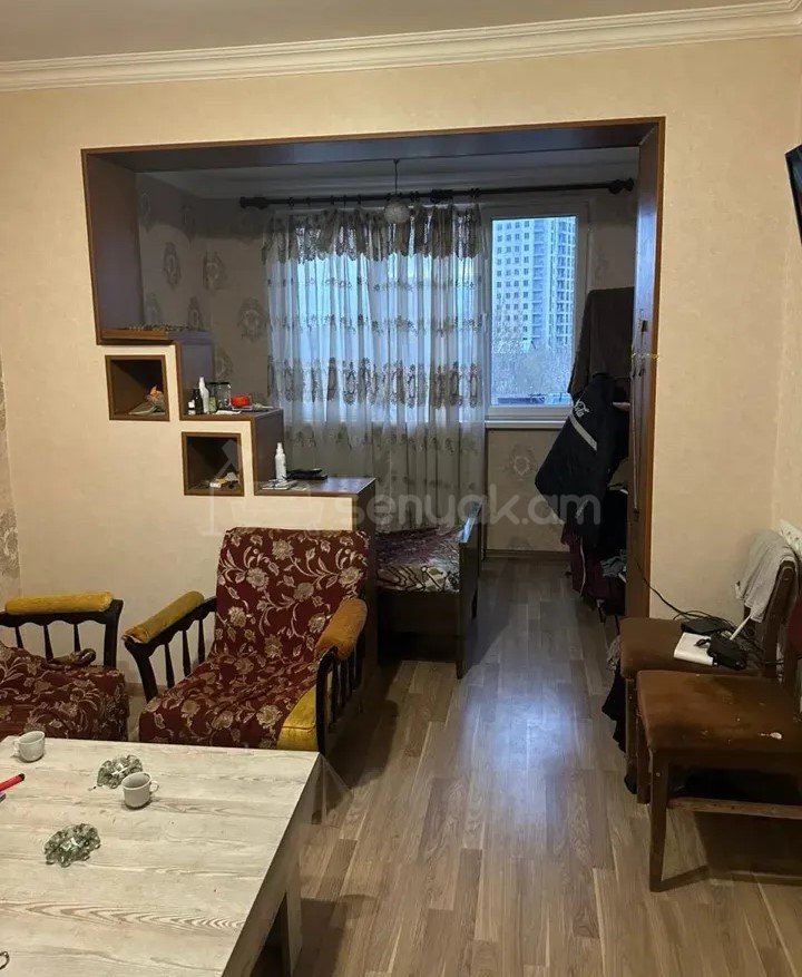 2 Սենյականոց Բնակարան, 37քմ, 4/5 հարկ, Նորմալ Վիճակում