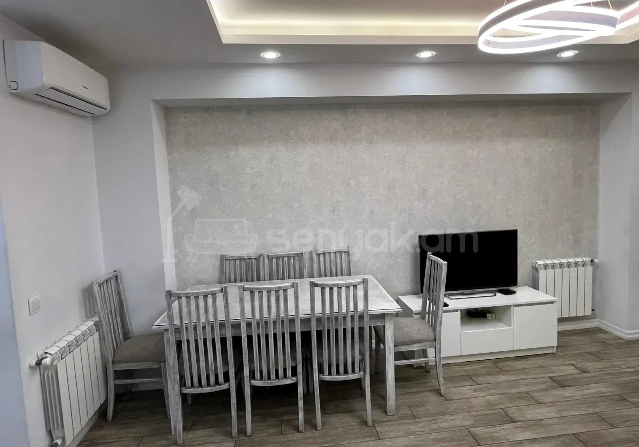 3 Սենյականոց Բնակարան, 66քմ, 4/10 հարկ, Կապիտալ Վերանորոգված