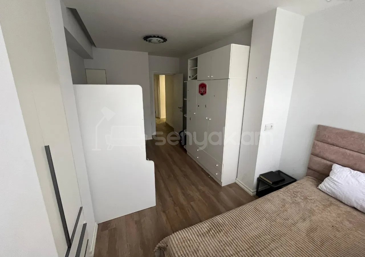 3 Սենյականոց Բնակարան, 66քմ, 4/10 հարկ, Կապիտալ Վերանորոգված