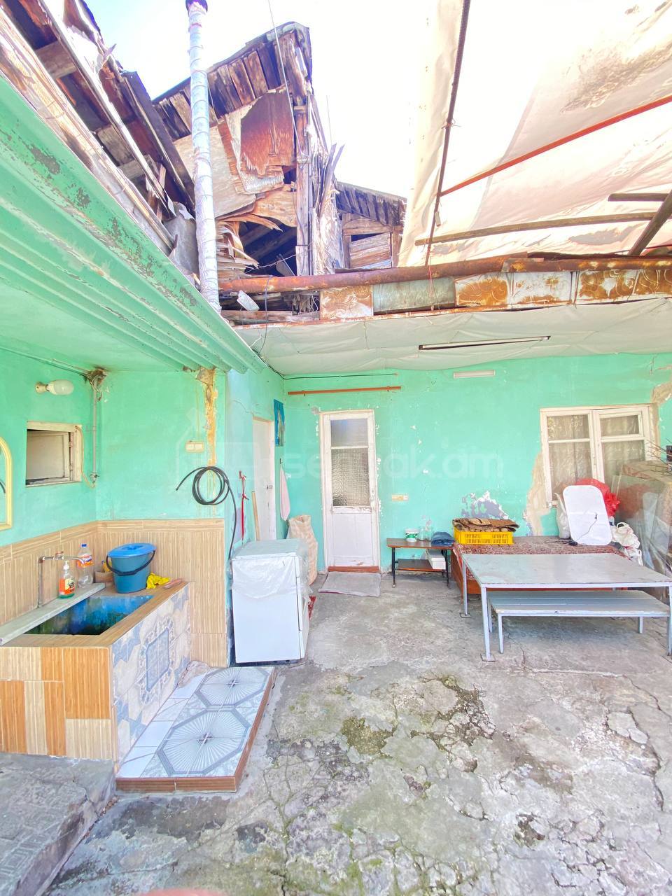 3 Սենյականոց Սեփական Տուն, 102քմ, Նորմալ Վիճակում