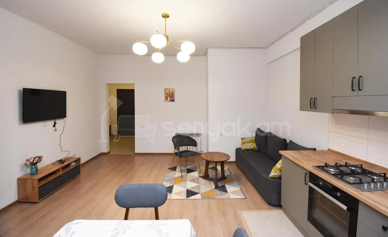 2 Սենյականոց Բնակարան Նորակառույցում, 56քմ, 17/18 հարկ, Կապիտալ Վերանորոգված, Կահավորված, Արևկող