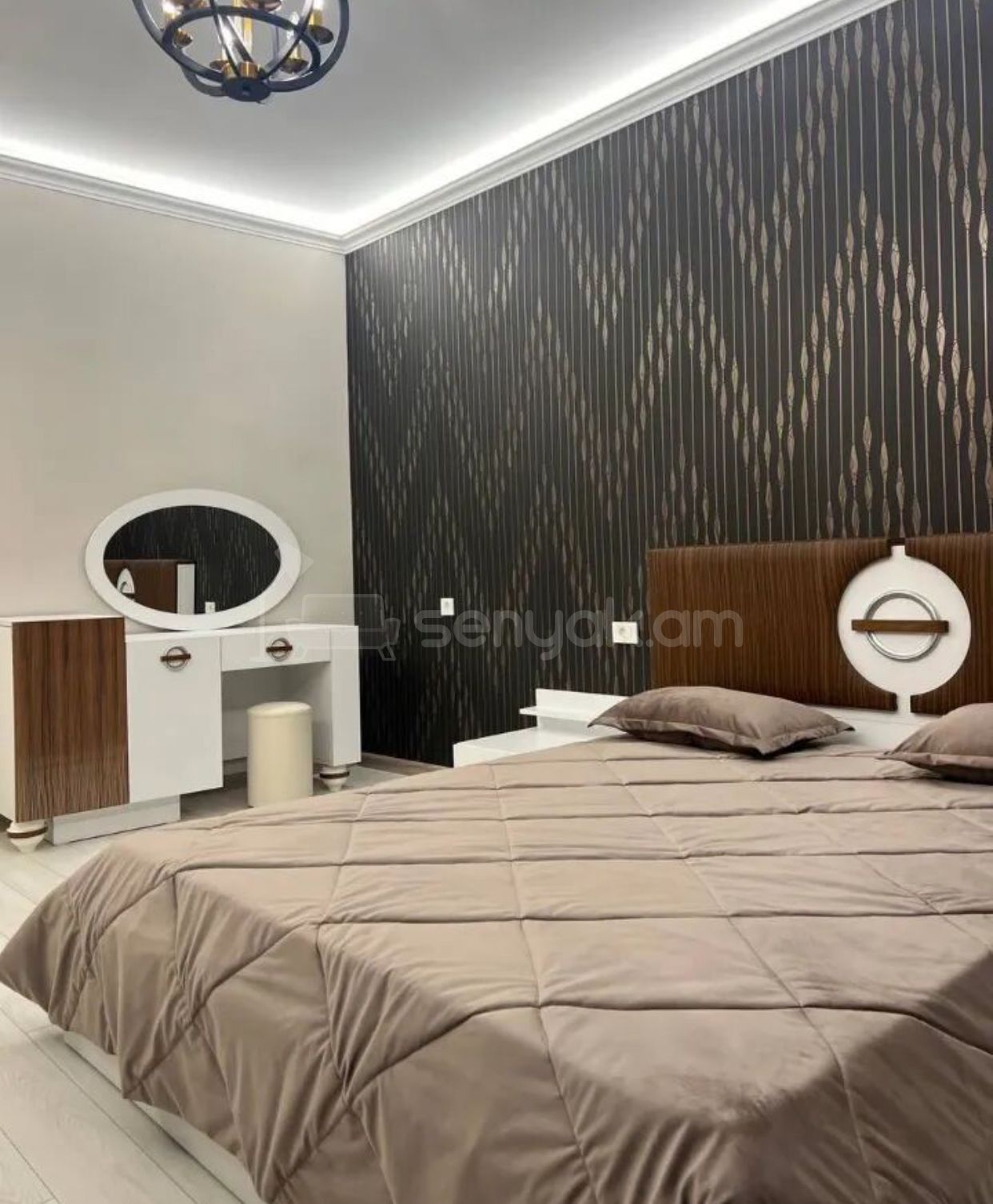 3 Սենյականոց Բնակարան, 100քմ, 4/5 հարկ, Դիզայներական Վերանորոգված, Կահավորված, Արևկող