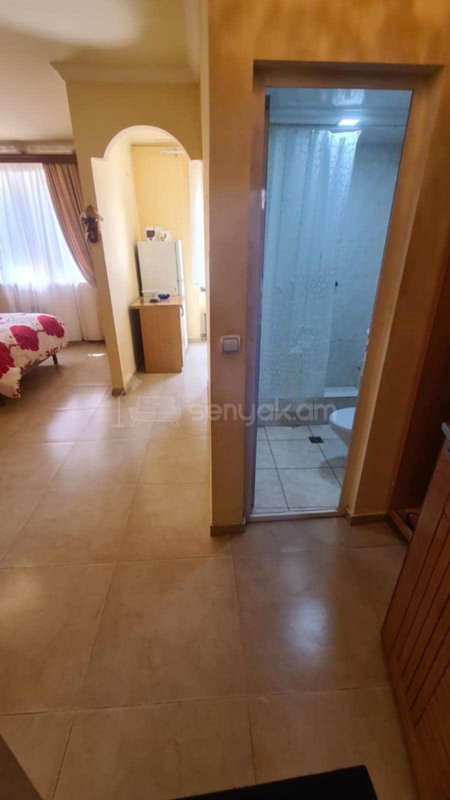 1 Սենյականոց Բնակարան, 40քմ, 2/4 հարկ, Կոսմետիկ Վերանորոգված