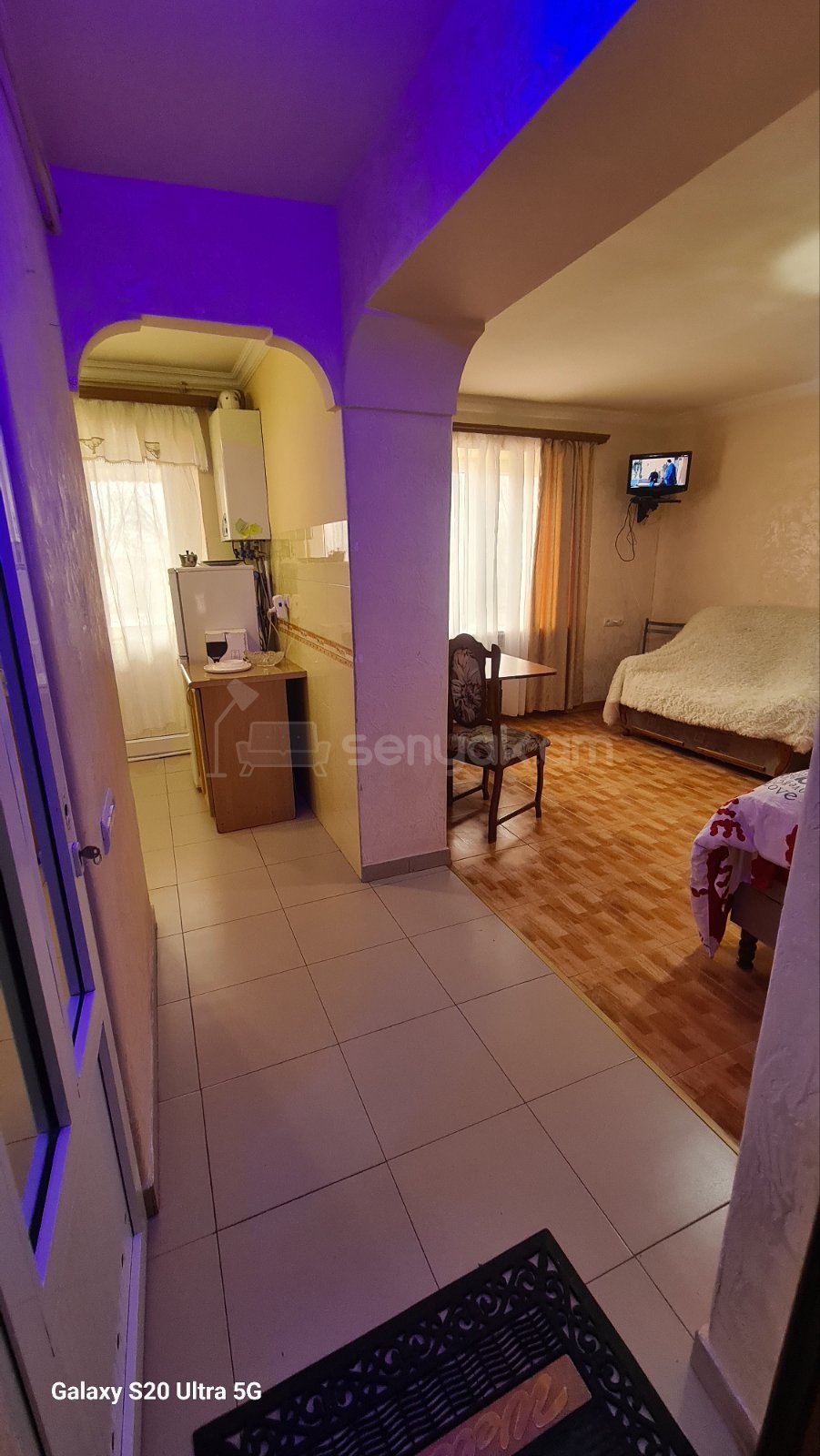 1 Սենյականոց Բնակարան, 37քմ, 3/5 հարկ, Կոսմետիկ Վերանորոգված