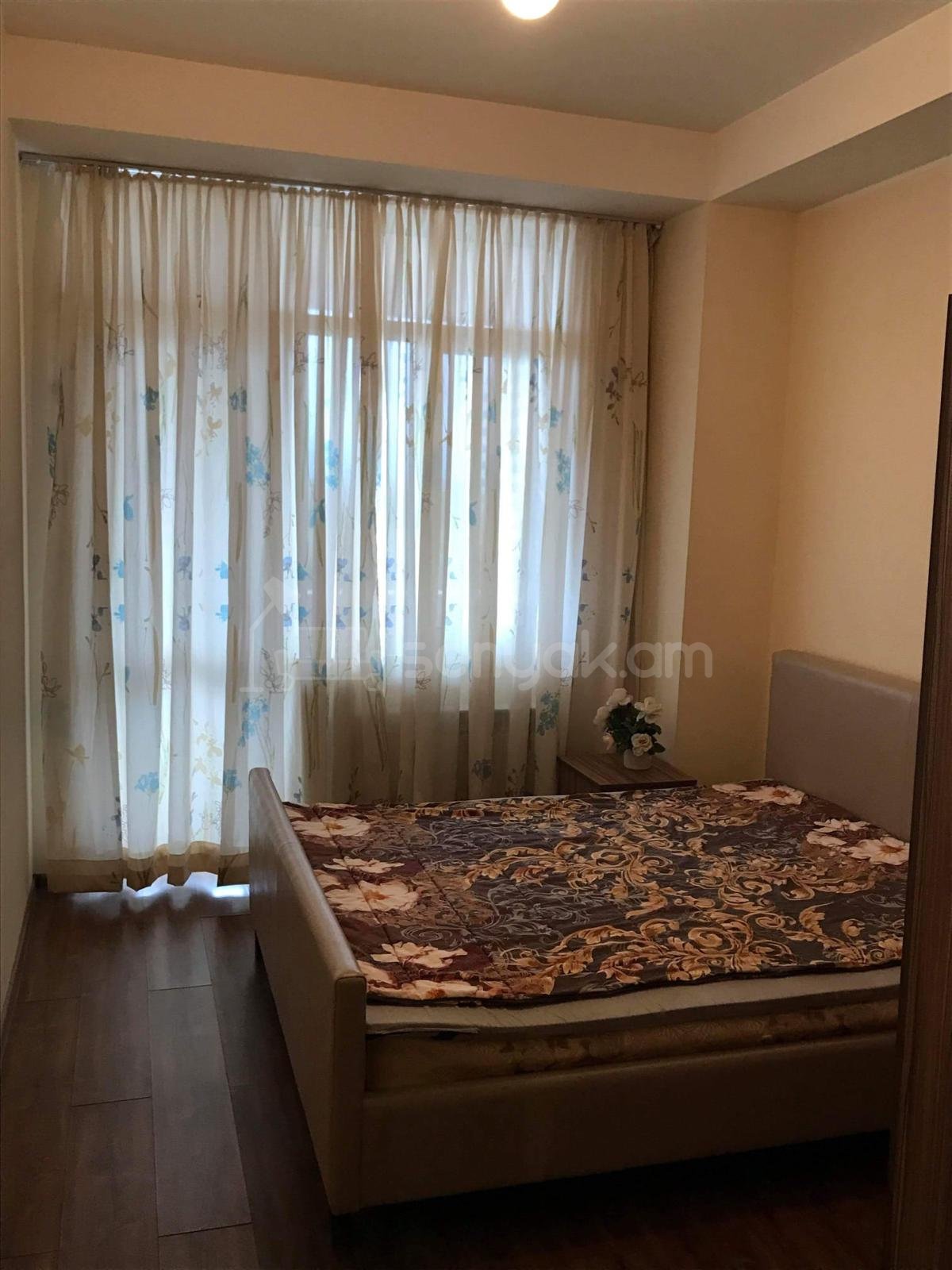 3 Սենյականոց Բնակարան Նորակառույցում, 110քմ, 13/22 հարկ, Կապիտալ Վերանորոգված