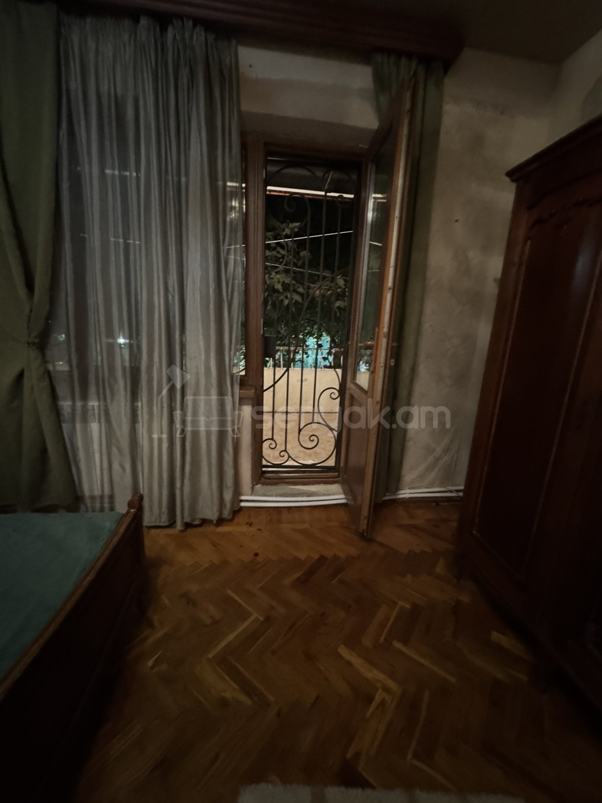 3 Սենյականոց Բնակարան, 68քմ, 2/9 հարկ, Նորմալ Վիճակում, Կահավորված