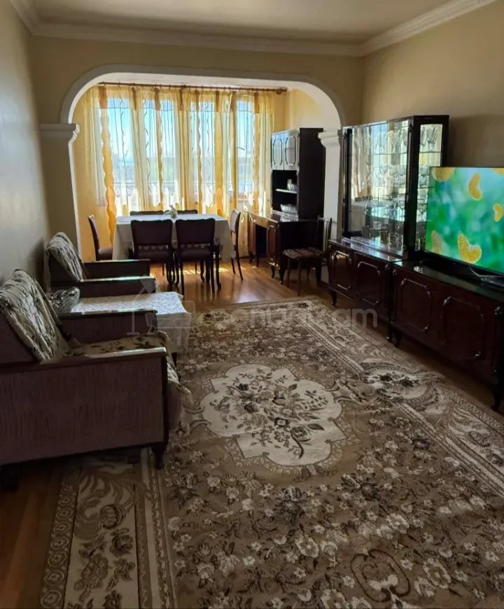 2 Սենյականոց Բնակարան, 58քմ, 2/5 հարկ, Նորմալ Վիճակում, Կահավորված