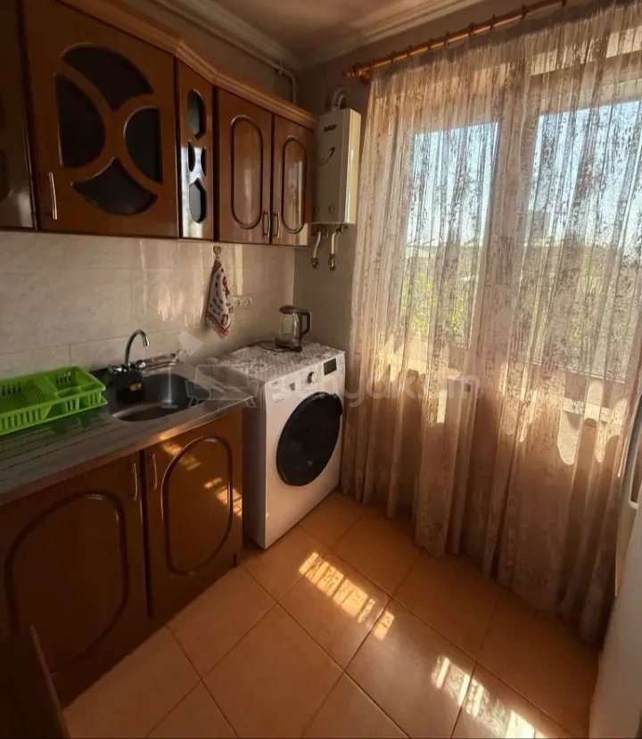 2 Սենյականոց Բնակարան, 58քմ, 2/5 հարկ, Նորմալ Վիճակում, Կահավորված