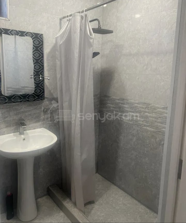 3 Սենյականոց Բնակարան Քարե Շենքում, 70քմ, 1/1 հարկ, Կապիտալ Վերանորոգված, Կահավորված, Արևկող