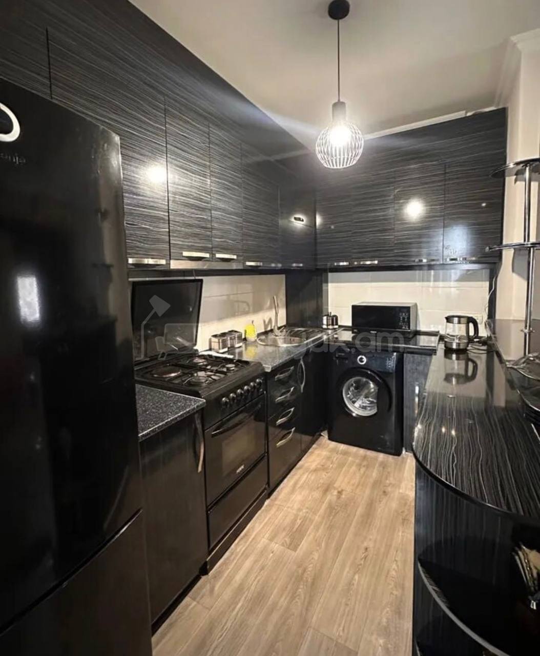 2 Սենյականոց Բնակարան, 47քմ, 6/9 հարկ, Կոսմետիկ Վերանորոգված, Կահավորված