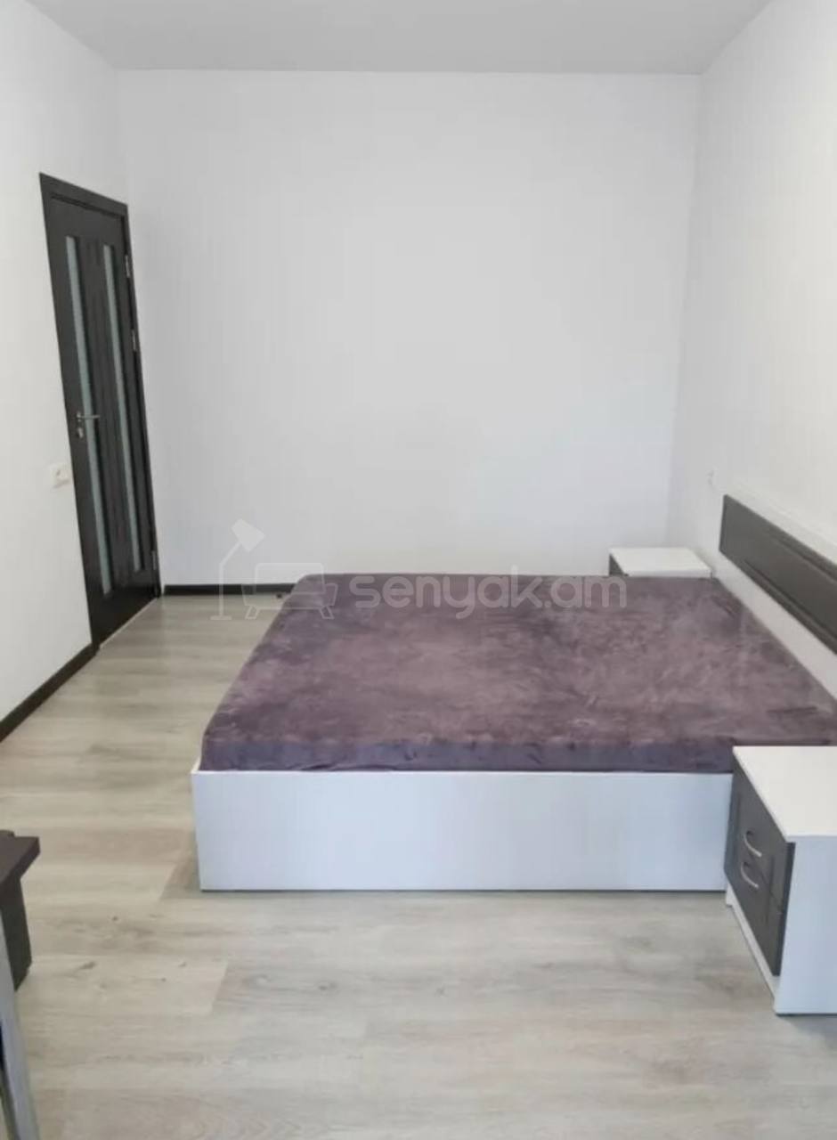 2 Սենյականոց Բնակարան Քարե Շենքում, 50քմ, 3/4 հարկ, Կապիտալ Վերանորոգված, Կահավորված