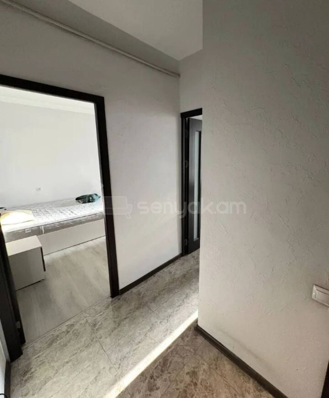 2 Սենյականոց Բնակարան Քարե Շենքում, 50քմ, 3/4 հարկ, Կապիտալ Վերանորոգված, Կահավորված