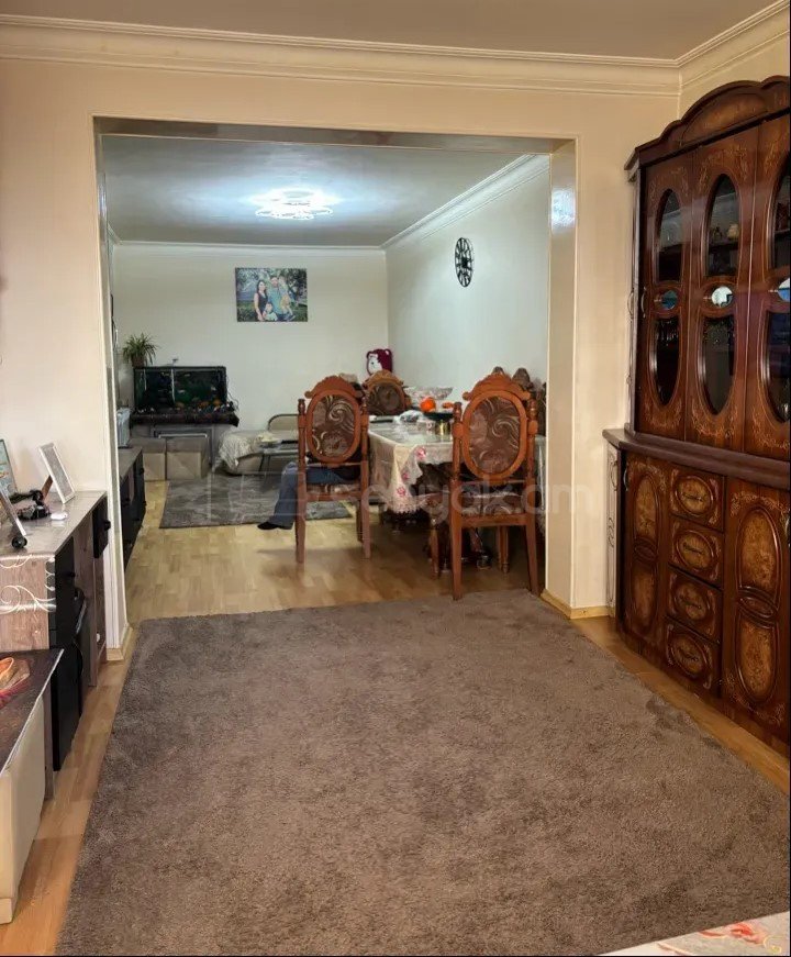 3 Սենյականոց Բնակարան, 86քմ, 4/5 հարկ, Նորմալ Վիճակում