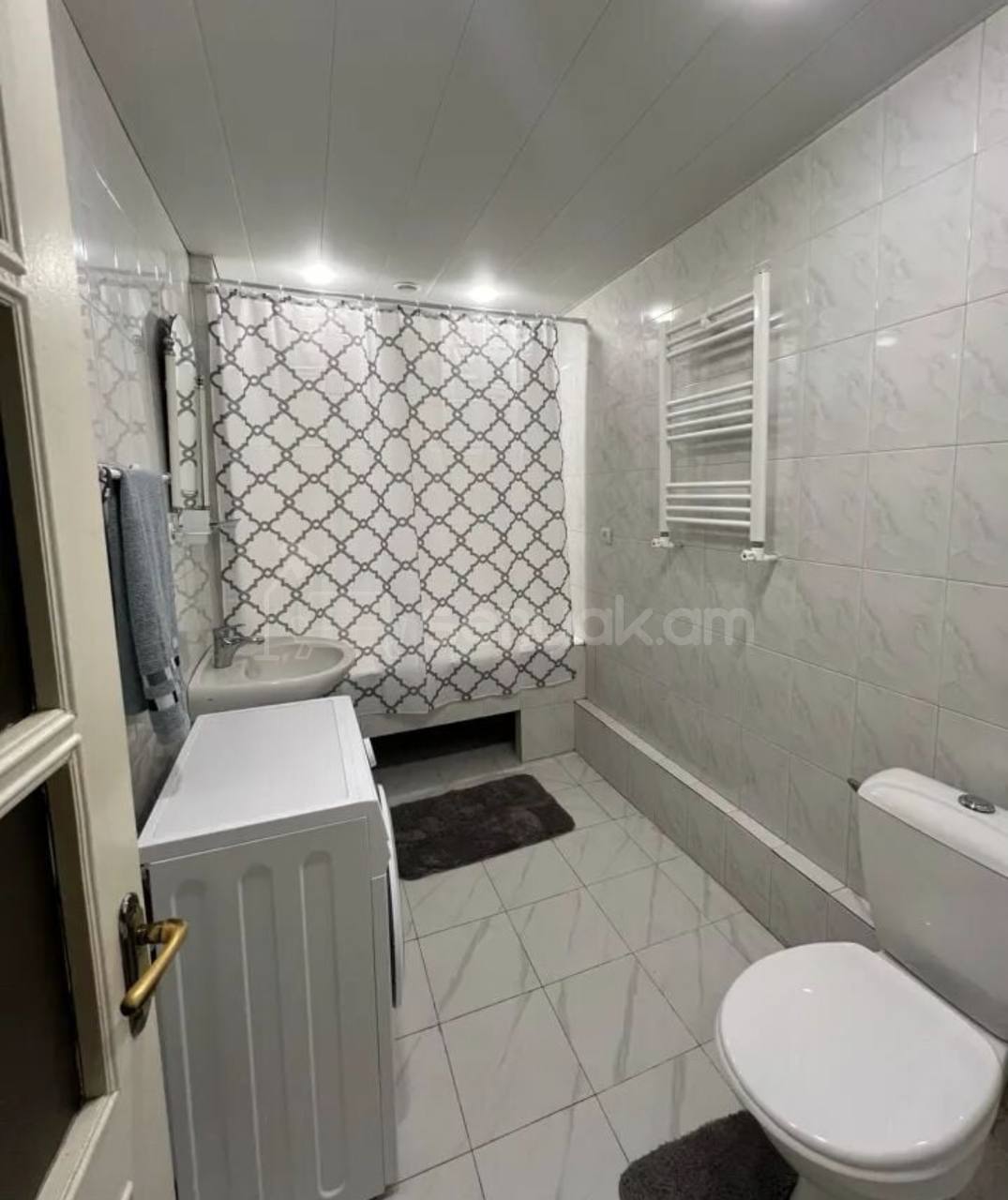 2 Սենյականոց Բնակարան Քարե Շենքում, 60քմ, 4/6 հարկ, Կապիտալ Վերանորոգված