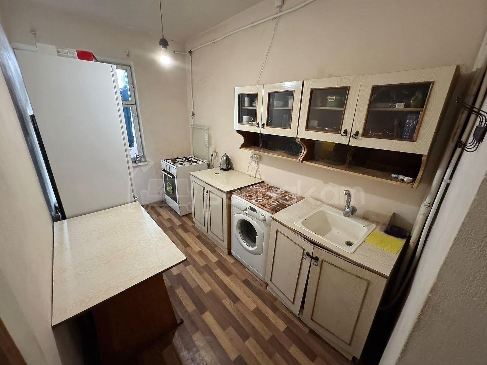 4 Սենյականոց Բնակարան, 91քմ, 7/9 հարկ, Նորմալ Վիճակում