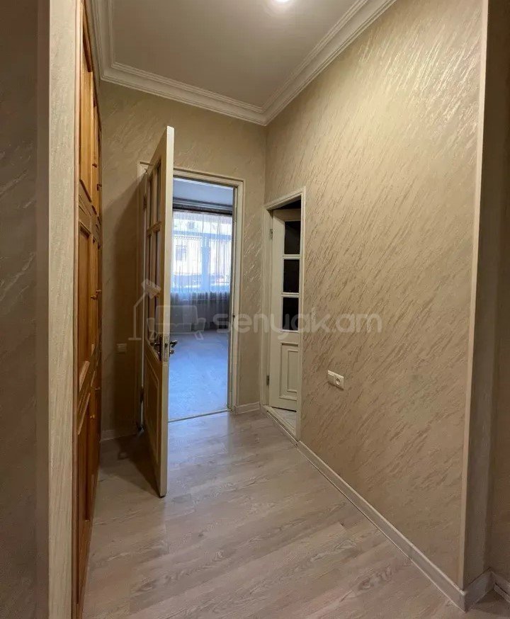 2 Սենյականոց Բնակարան Քարե Շենքում, 60քմ, 4/6 հարկ, Կապիտալ Վերանորոգված