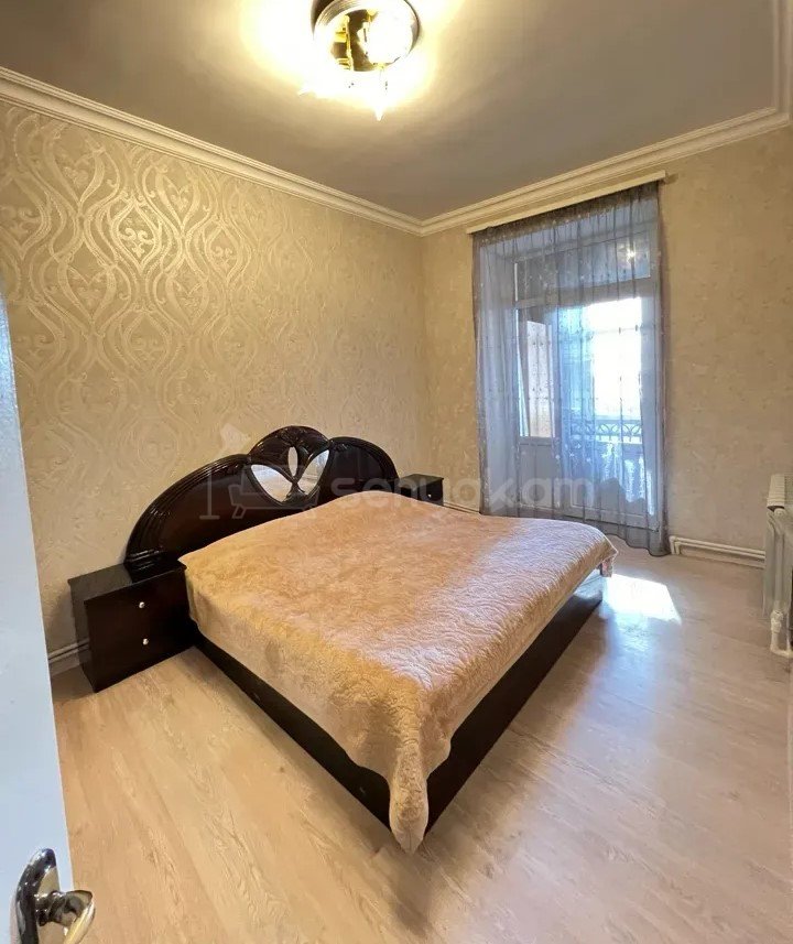 2 Սենյականոց Բնակարան Քարե Շենքում, 60քմ, 4/6 հարկ, Կապիտալ Վերանորոգված