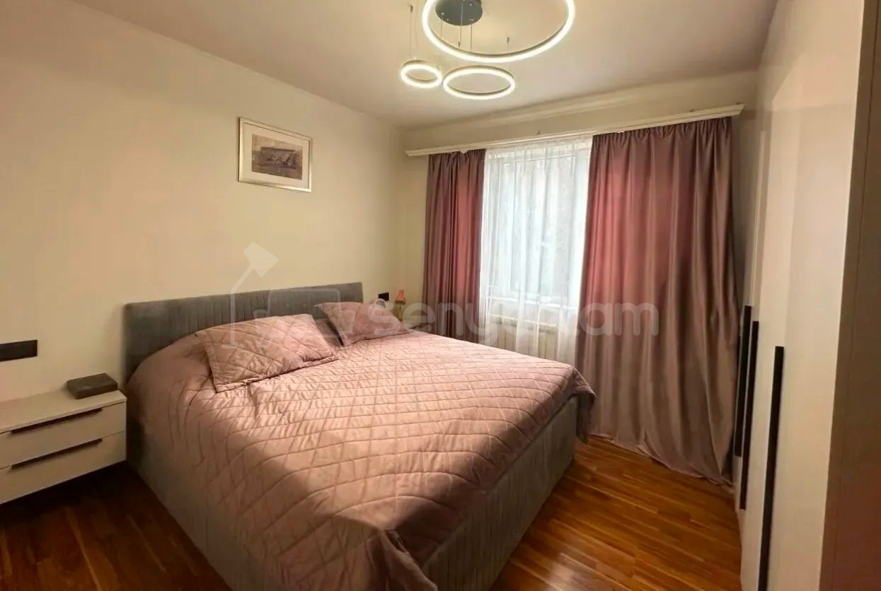 2 Սենյականոց Բնակարան, 68քմ, 2/12 հարկ, Դիզայներական Վերանորոգված