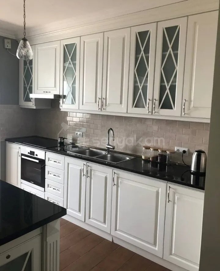 3 Սենյականոց Բնակարան, 82քմ, 6/10 հարկ, Կապիտալ Վերանորոգված